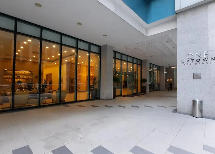 Bonifacio Global One Uptown Residence-2 Bedroom Apartamento *