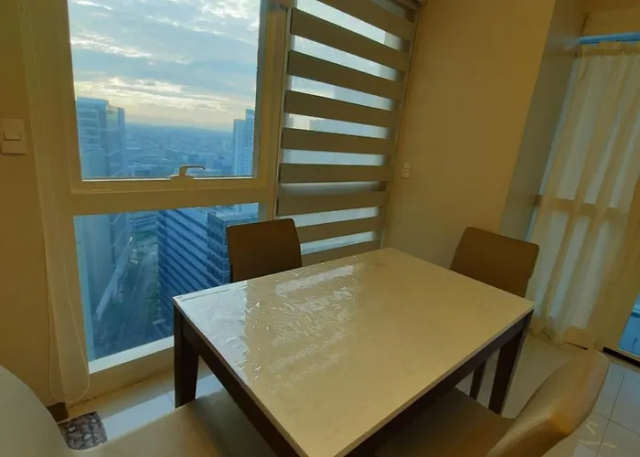 Bonifacio Global One Uptown Residence-2 Bedroom