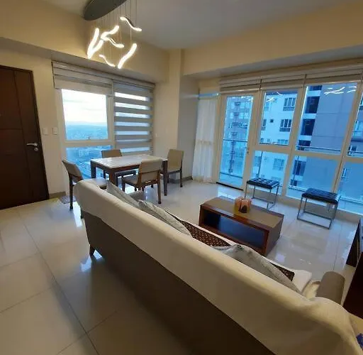 Apartamento Bonifacio Global One Uptown Residence-2 Bedroom
