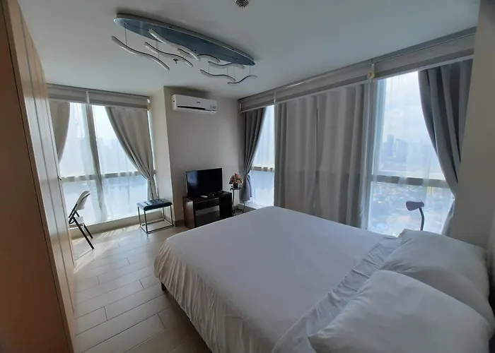 Bonifacio Global One Uptown Residence-2 Bedroom Apartamento